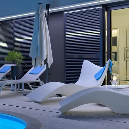 ホテル Mademoiselle