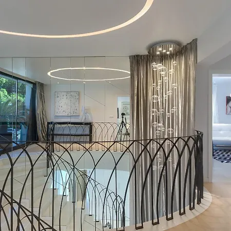 Mademoiselle * ロヴィニ