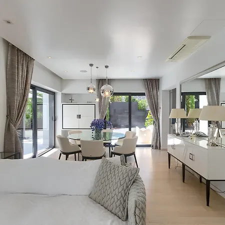 Mademoiselle ロヴィニ