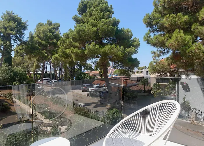 מלון Mademoiselle רוביני